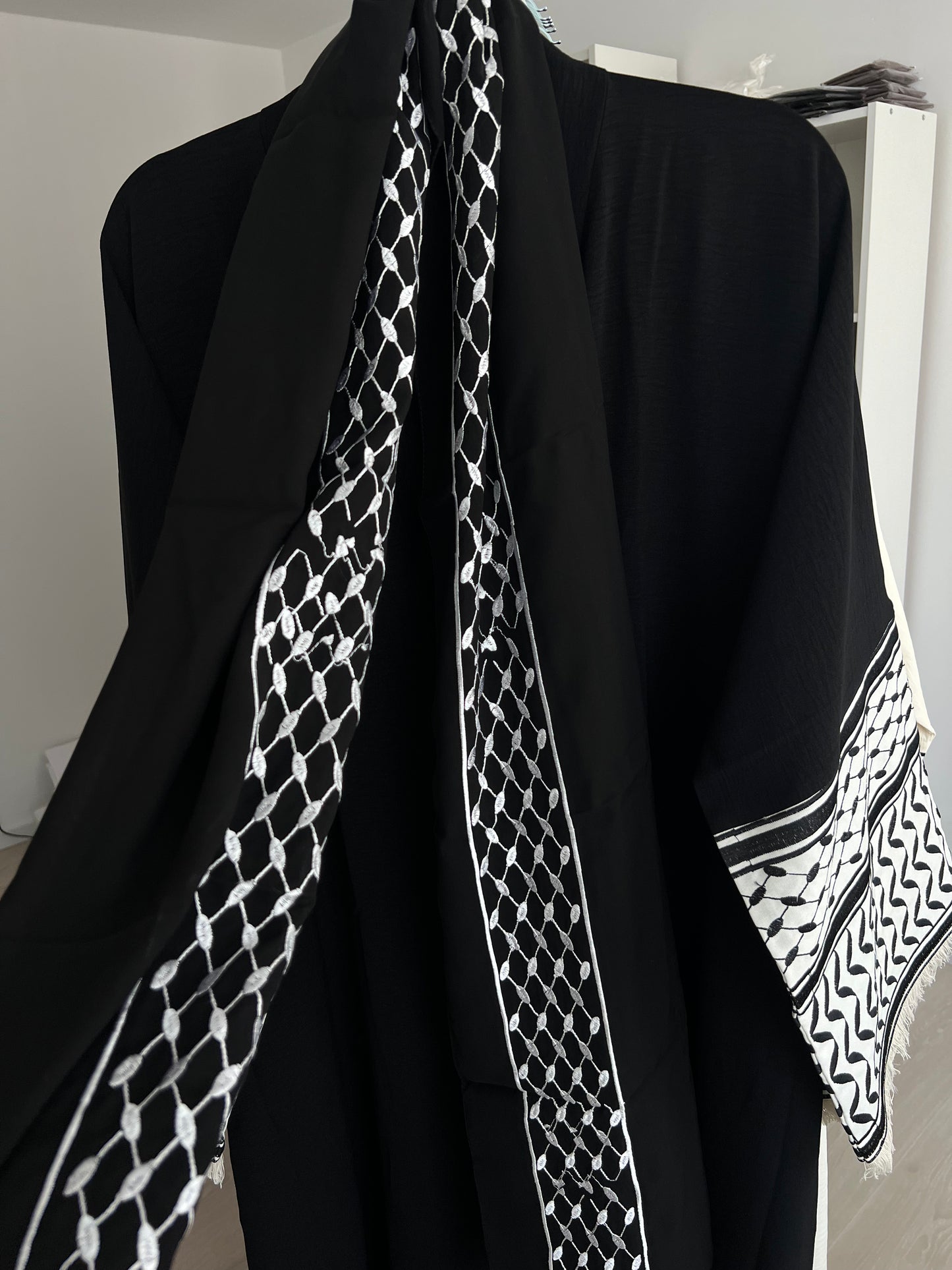 Keffiyeh kimono black