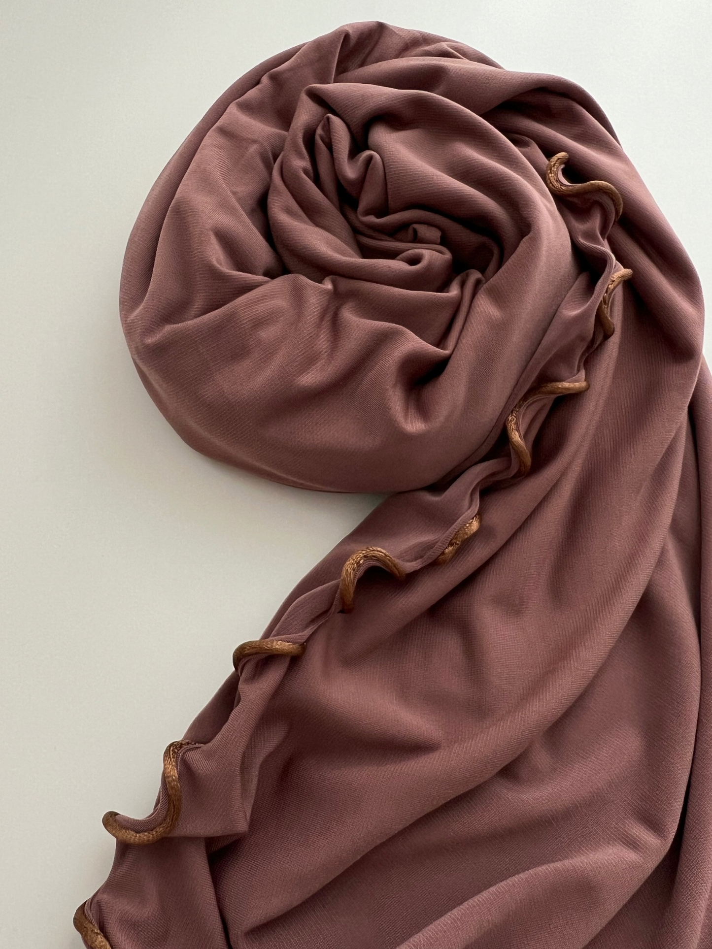 Premium jersey line hijab - Brownie