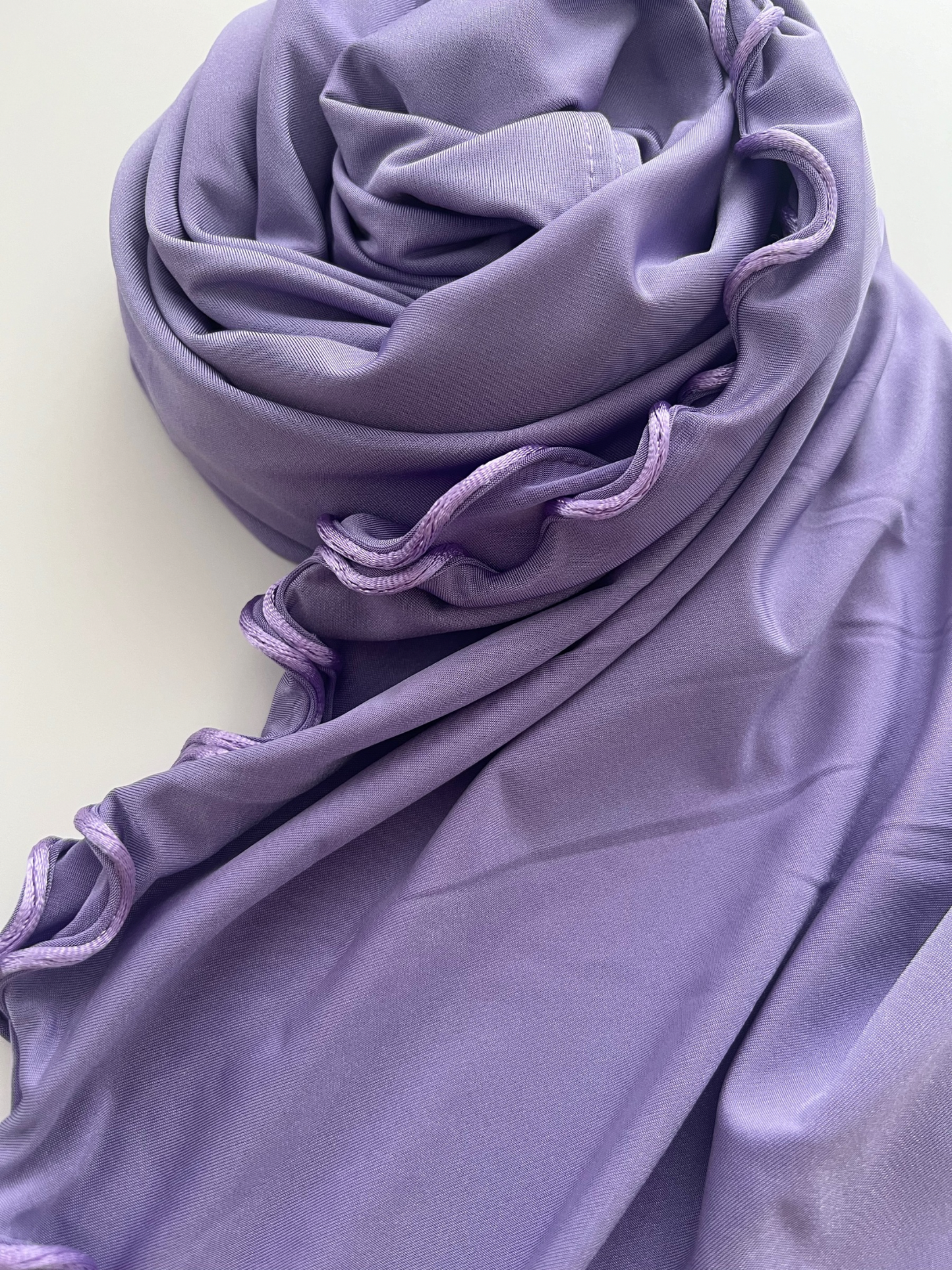 Satin premium jersey line hijab - Violet