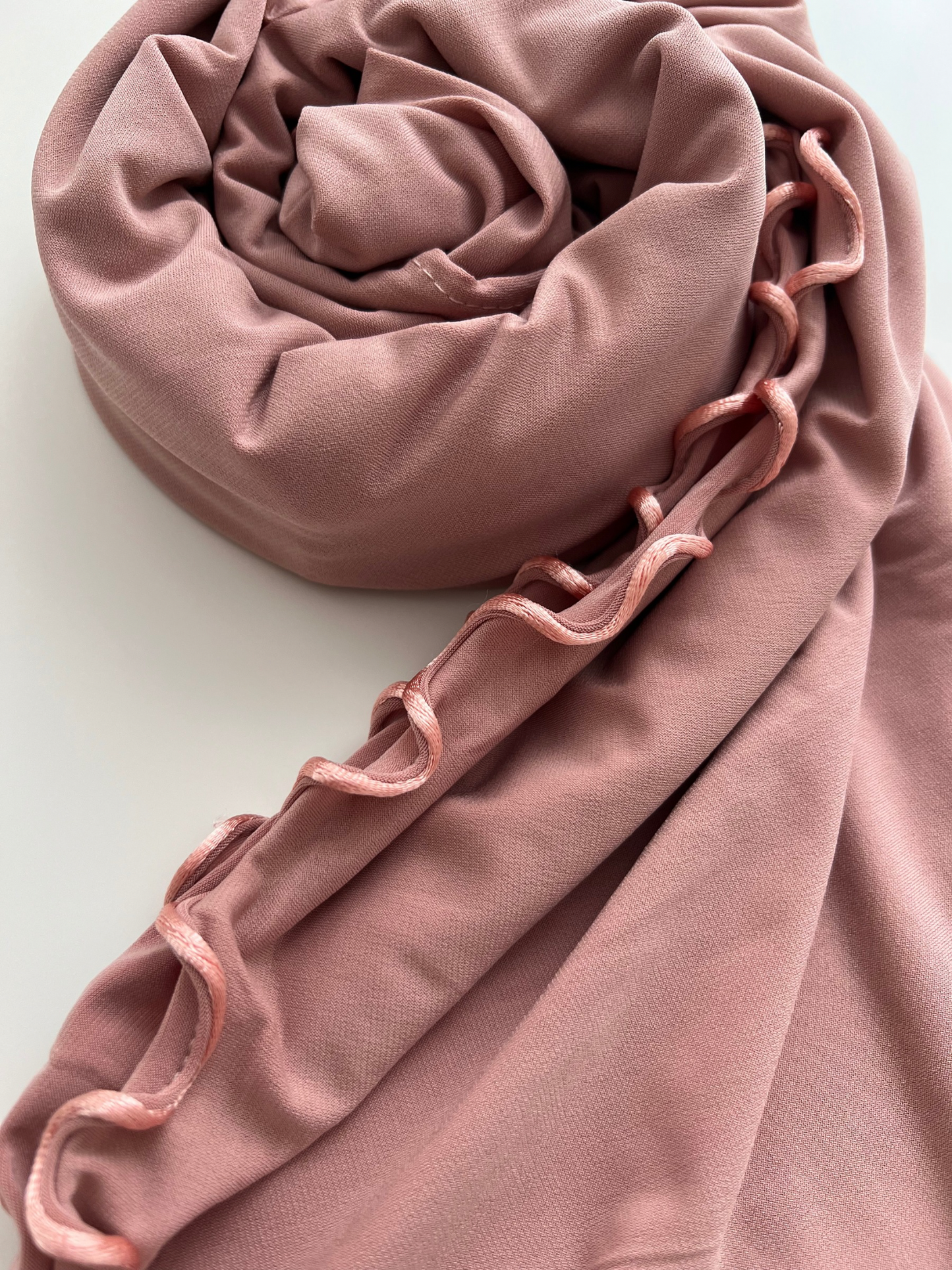 Premium jersey line hijab - Peony