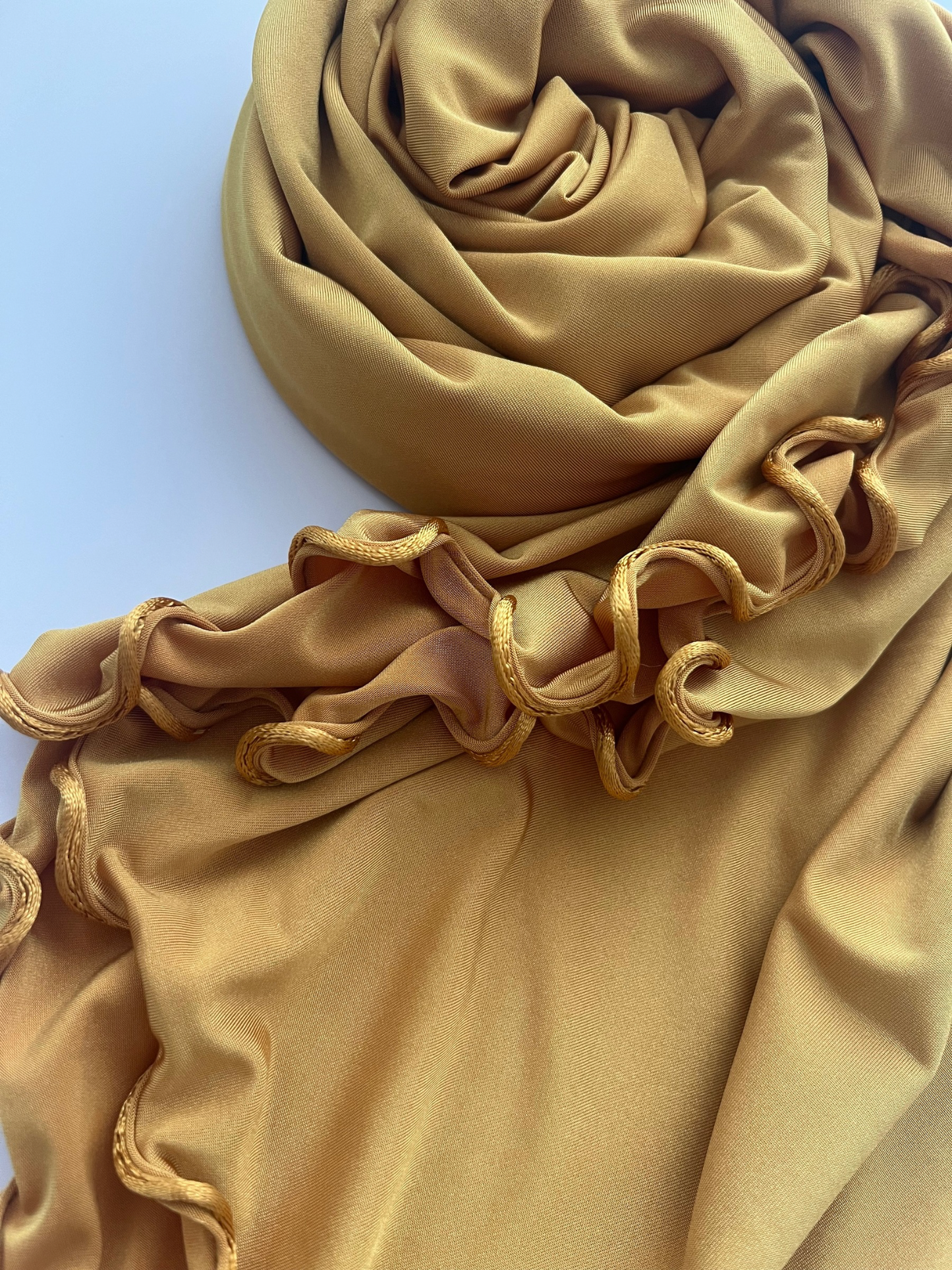 Satin premium jersey line hijab - Lemon