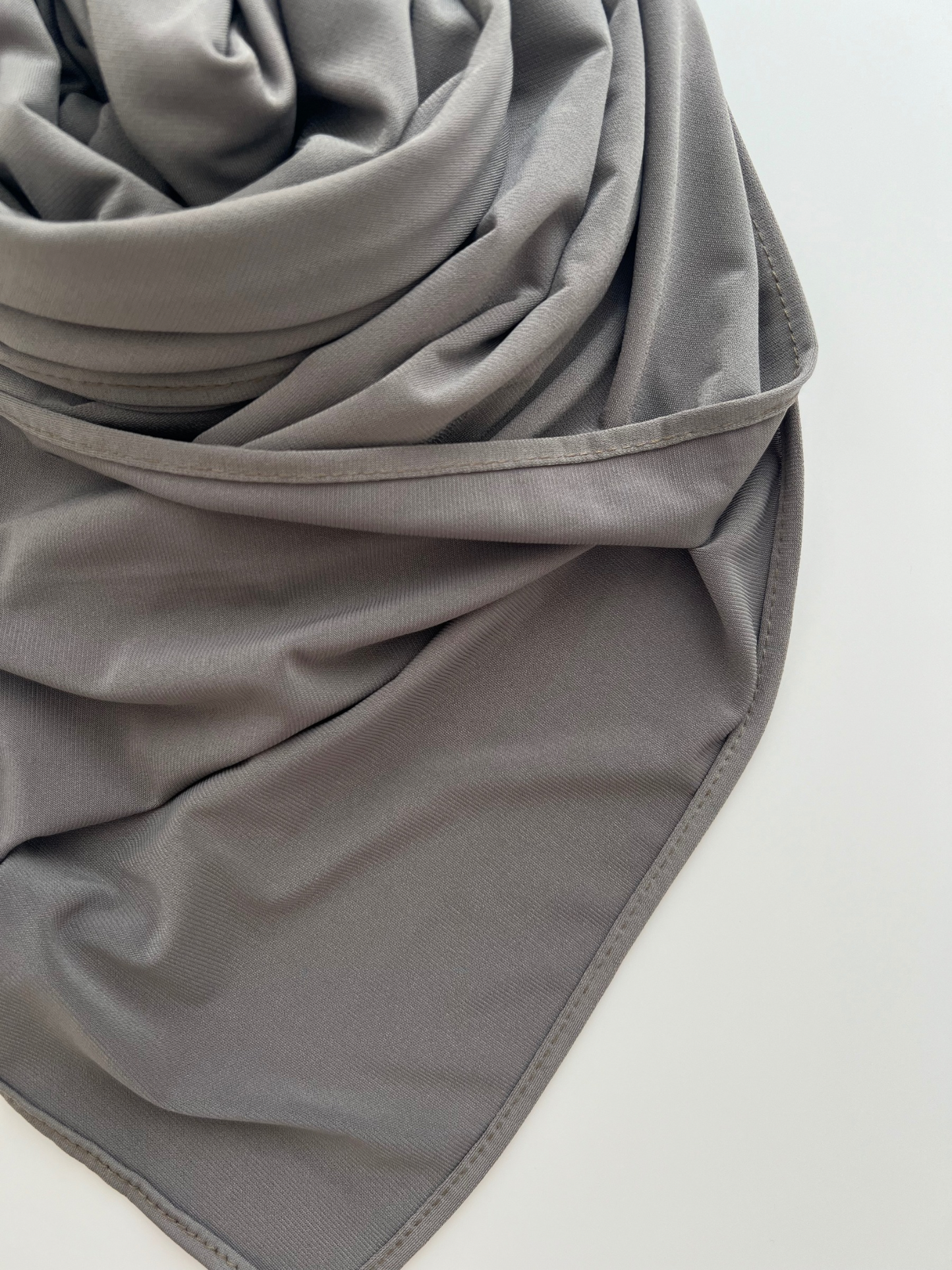 Premium jersey hijab folded - Sage Grey